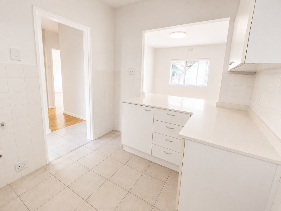 To Let 2 Bedroom Property for Rent in Oranjezicht Western Cape